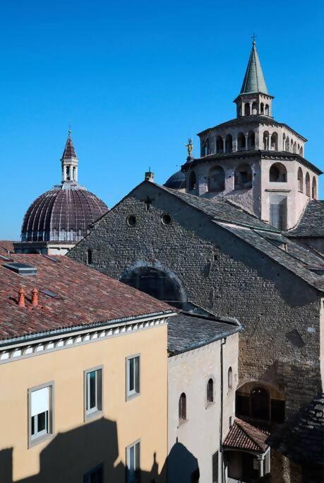 Room With A View Bergamo Luaran gambar